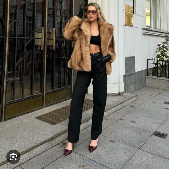 🔥 Abercrombie and fish Shawl Collar Faux Fur Coat Sz XXS new - Picture 1 of 9